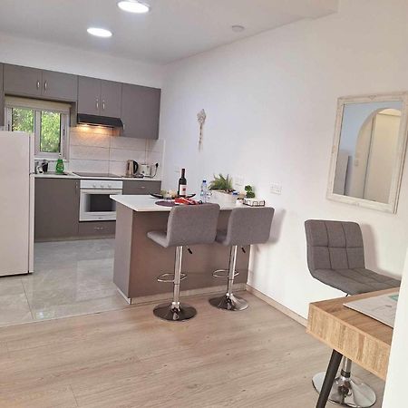Charming Holiday Retreat Kato Paphos Apt 400M To The Beach Extérieur photo