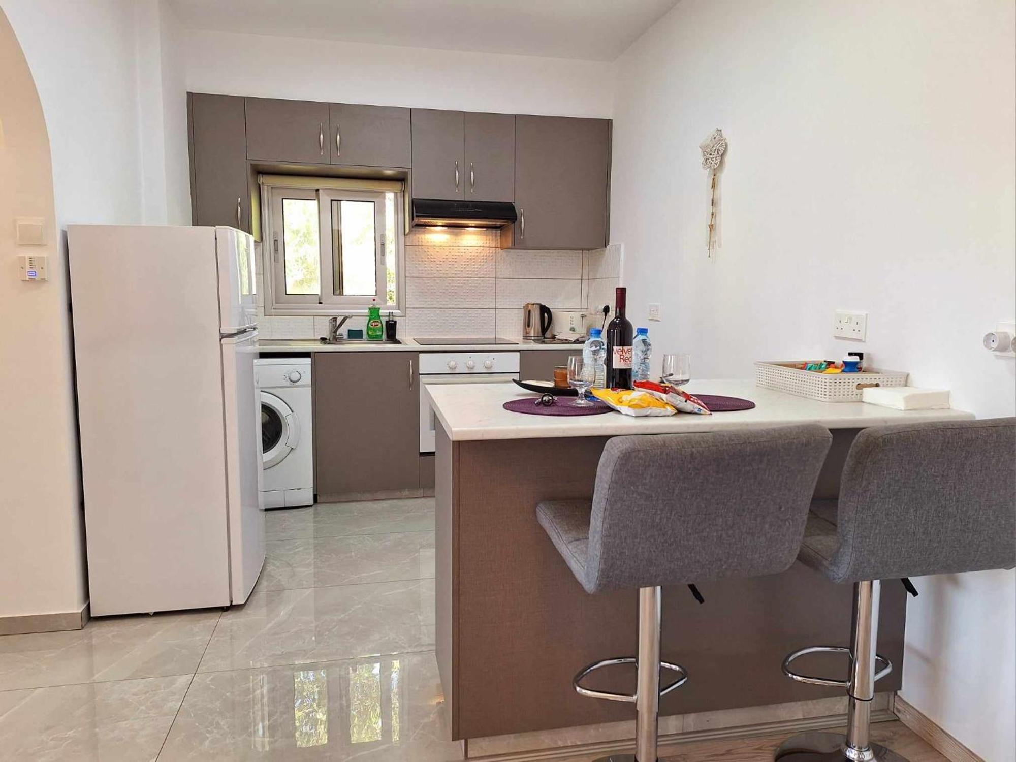Charming Holiday Retreat Kato Paphos Apt 400M To The Beach Extérieur photo