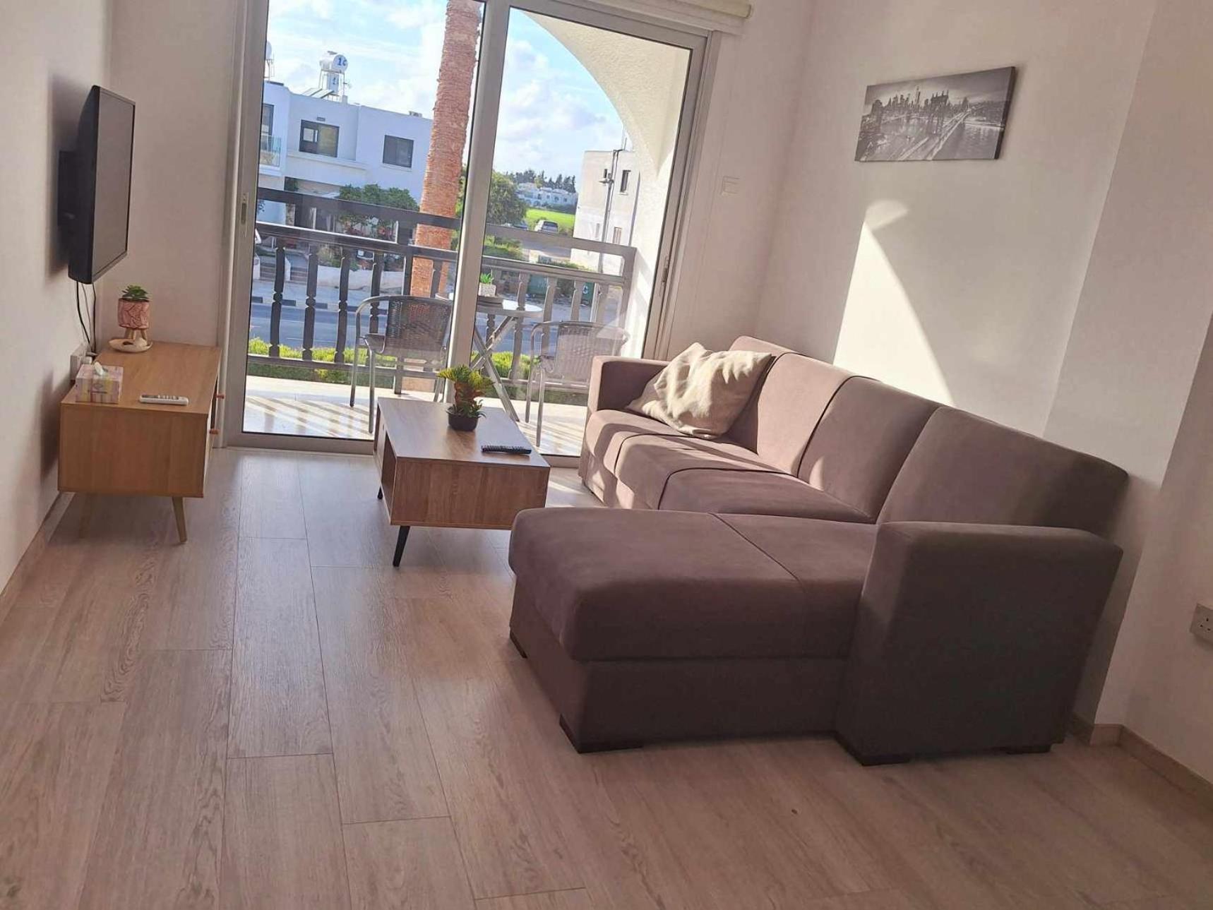 Appartement Charming Holiday Retreat Kato Paphos Apt 400M To The Beach Extérieur photo